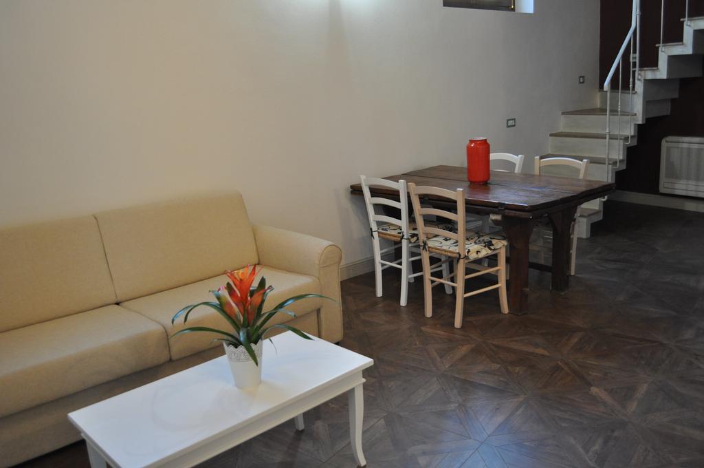 Visconte Apartment Florence Room photo
